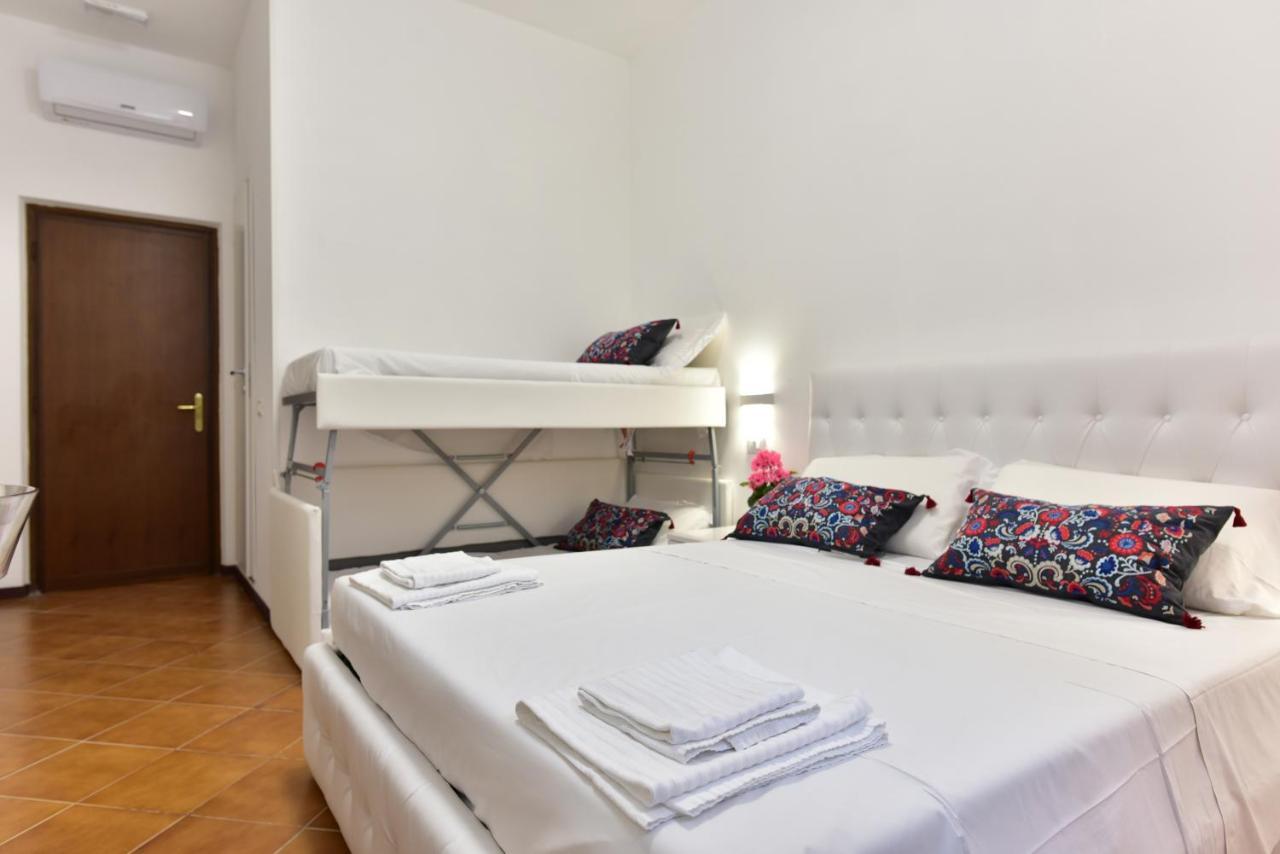 B&B Termini Paradiso ローマ エクステリア 写真