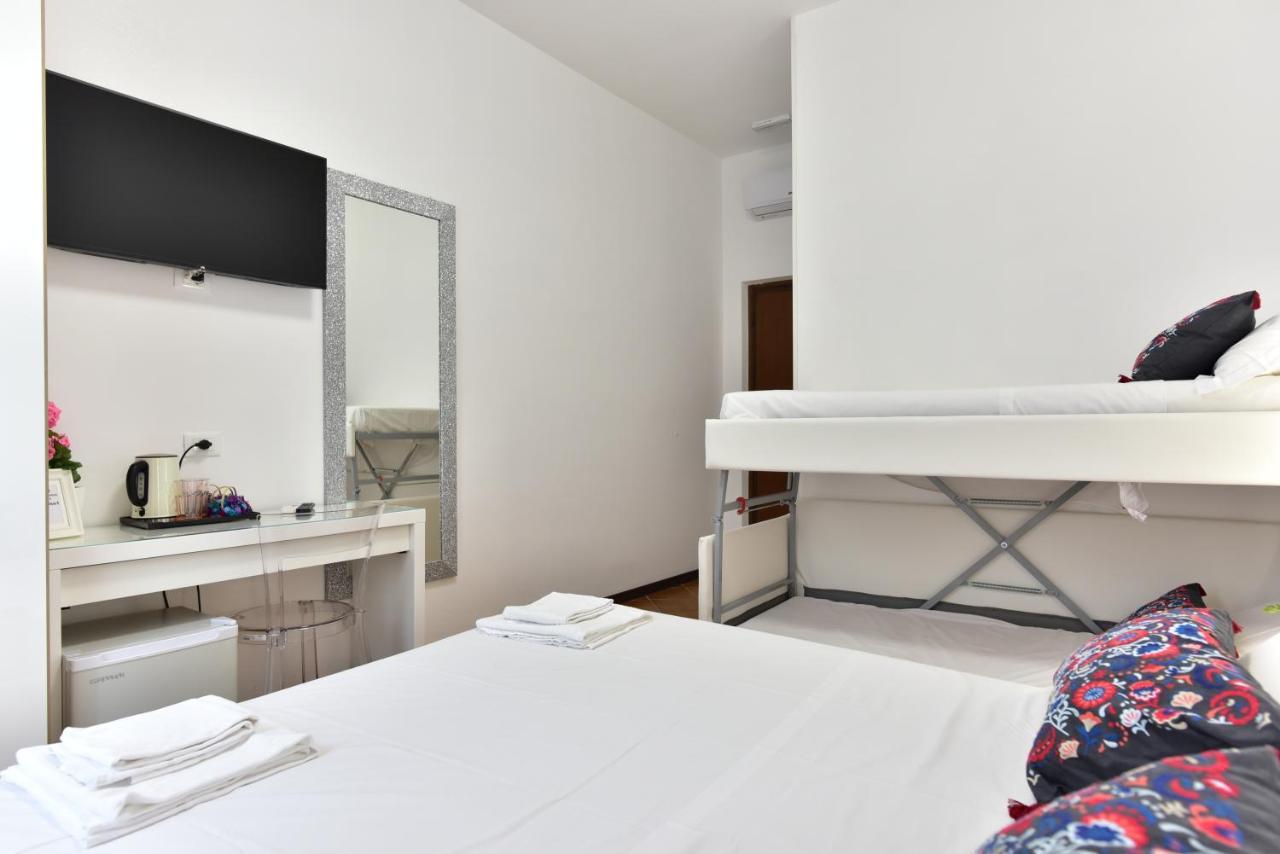 B&B Termini Paradiso ローマ エクステリア 写真